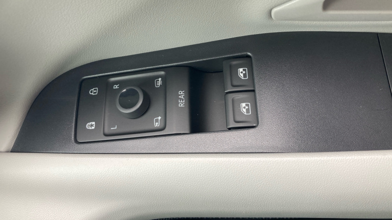 Ford Capri 210kW Select 77kWh 5dr Auto Electric Estate